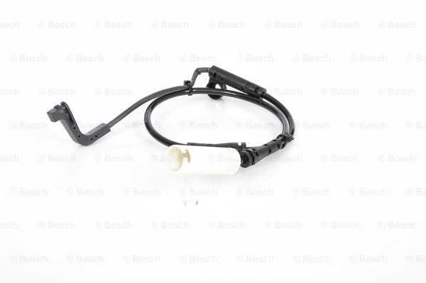BMW 5 E60 520i 2.2 2003-2005 Bosch Ön Balata Fişi 670mm