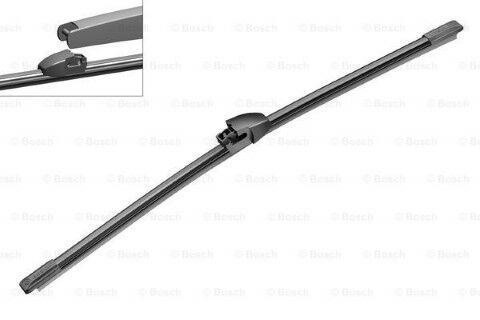 Volvo XC60 2.0 B4 2020-2024 Bosch Arka Silecek A330H
