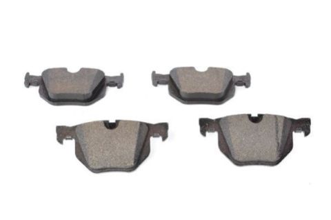 BMW 5 E60 525d 3.0 2007-2010 Bosch Arka Balata NETPAR23732