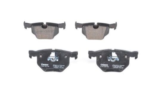 BMW 3 E90 335i 3.0 2006-2010 Bosch Arka Balata NETPAR23732
