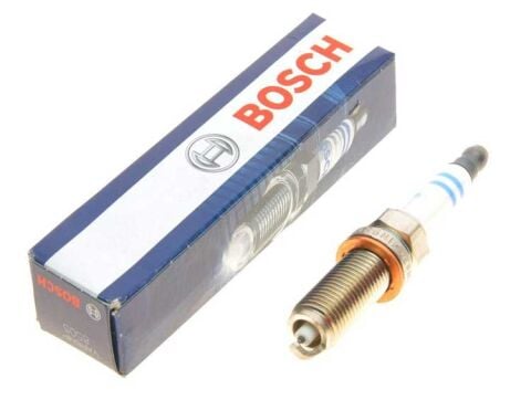 Volvo V40 1.5 T3 2015-2018 Bosch Platinyum İridyum Evo Buji NETPAR0565 4 Adet (B4154T2-B4154T4)