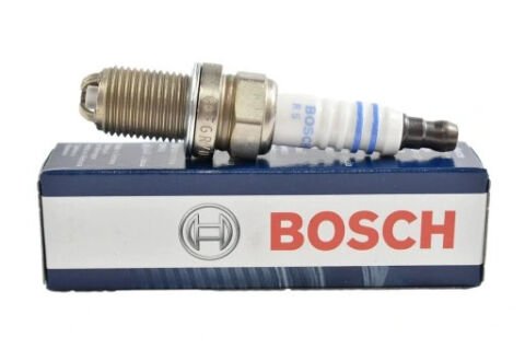 Volvo S40 2.0 147-103-100 kw 1996-2004 Bosch Nikel Buji 4 Tırnak FGR7DQ+ NETPAR5748 4 Adet (B4204S-B