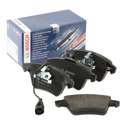 Volkswagen Transporter T5 1.9TDI 2003-2009 Bosch Ön Balata 23748